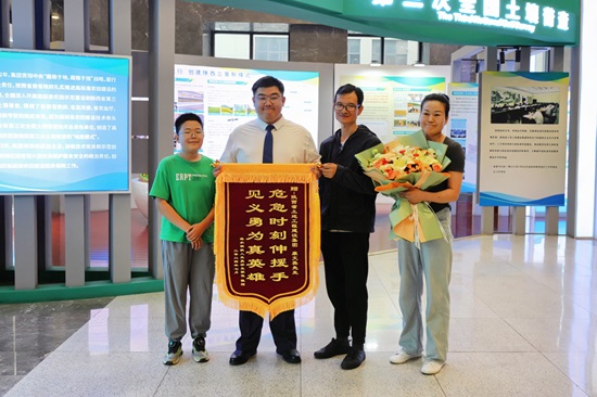 161721093363490801.jpg IMG_5219.JPG